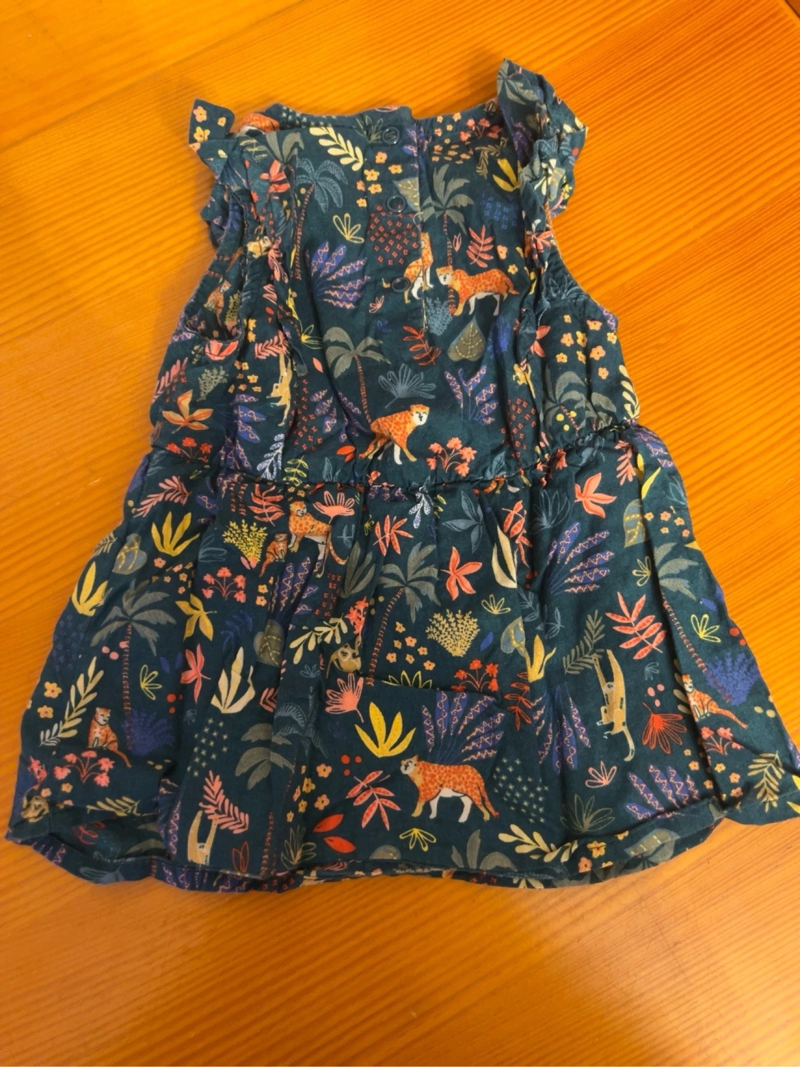 Vestido com fita no olho – photo 2